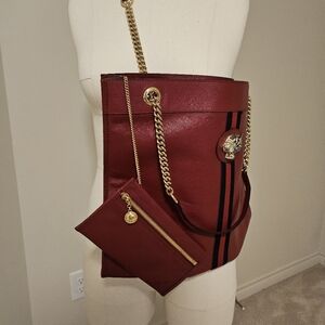Gucci Red Rajah Leather Tote Bag with pouch